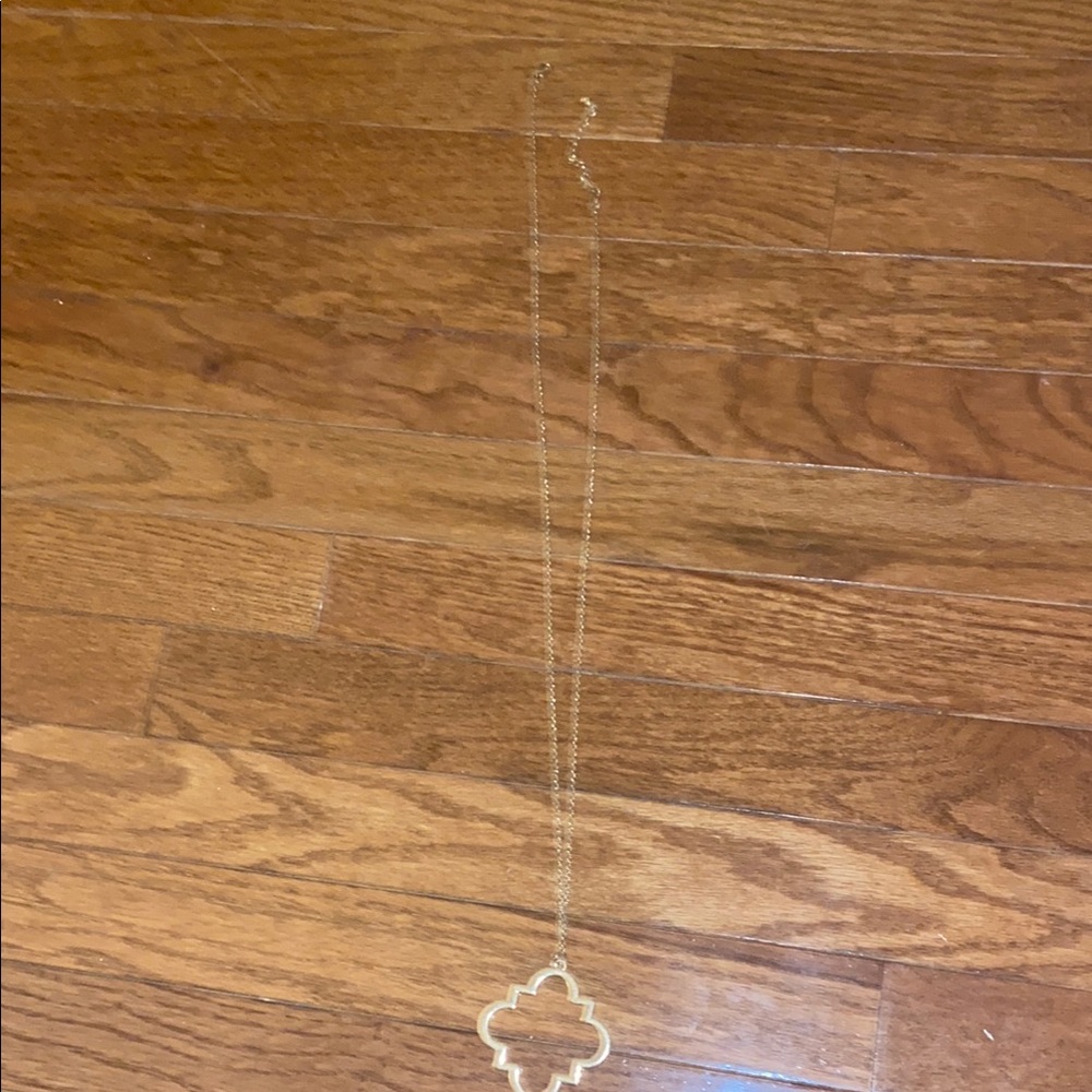 Gold Pendant Necklace